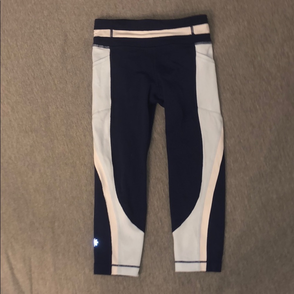 Athleta Girl Capri leggings